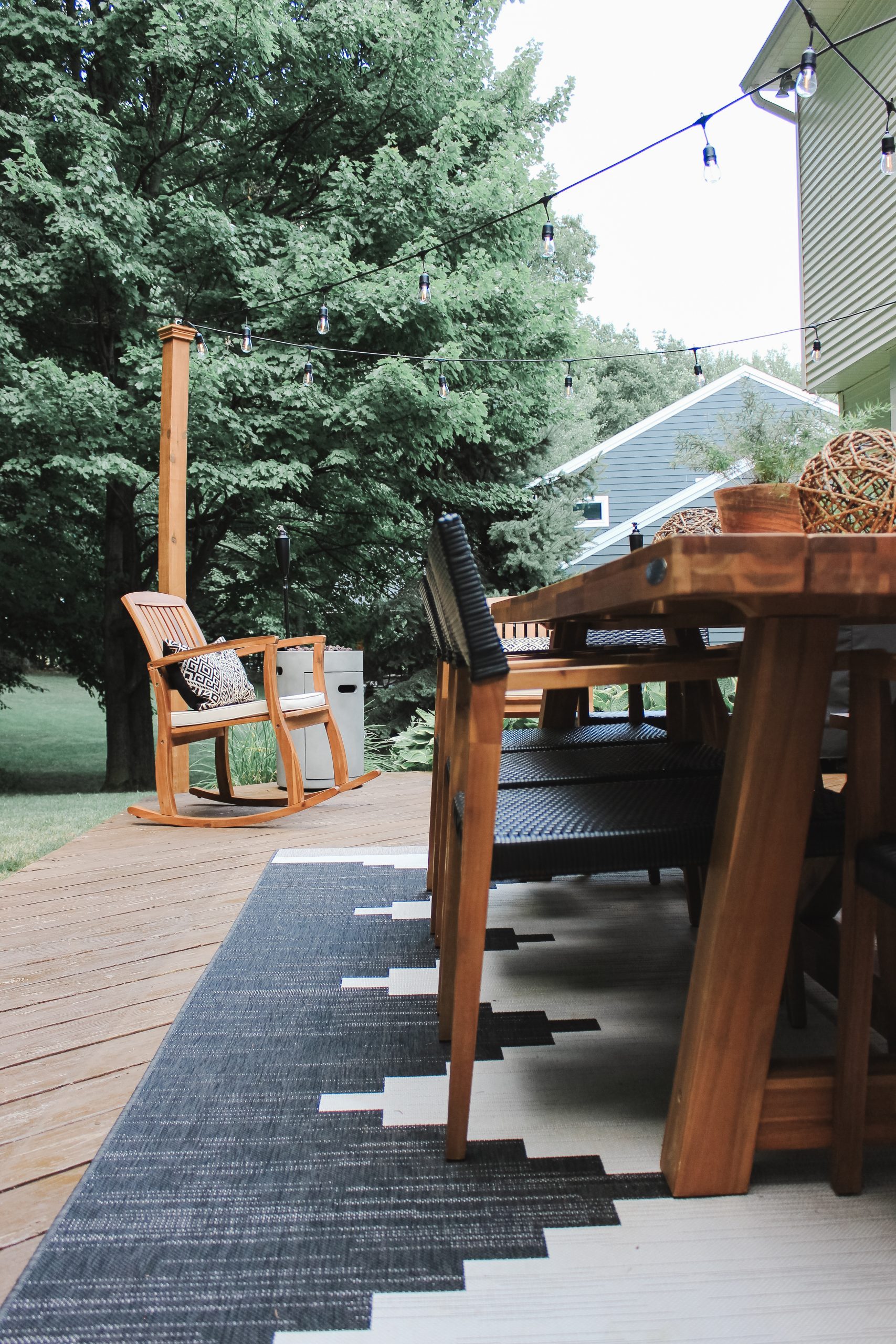 Outdoor Living/Dining Space | A Lovely Living